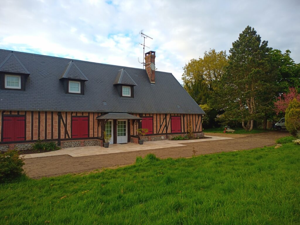 Arts et Jardin, aménagement paysager eure, pont-audemer : Chantier Saint Vincent du Boulay - gazon