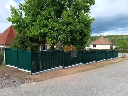 pose de clôture art et jardin paysager dans l'Eure